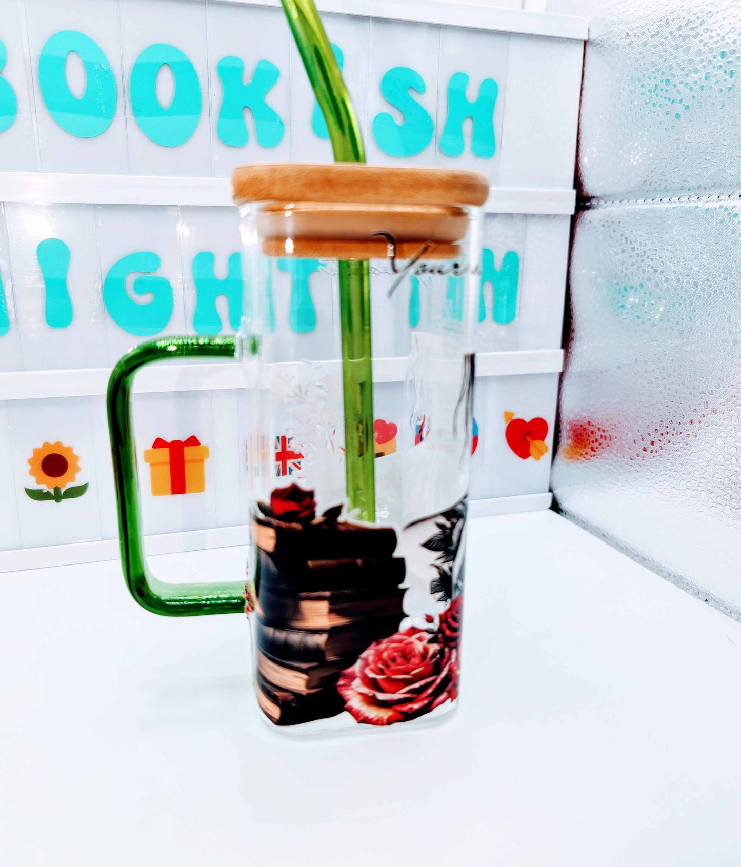 Glass cup - Your hands - Green handle